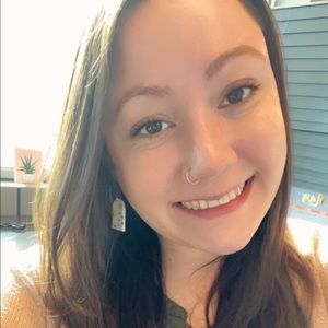 Meet your Posher, Noelle